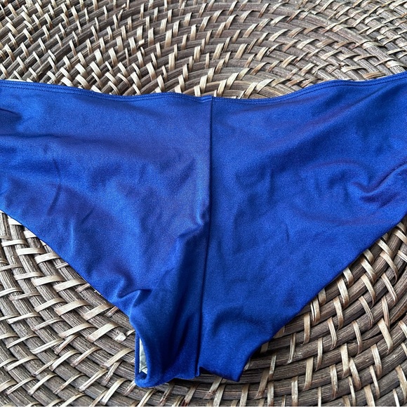 Victoria’s Secret Miraculous Jeweled Bombshell Bikini - Picture 10 of 16